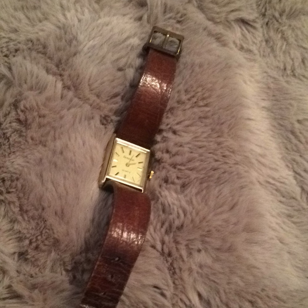 Armitron Watch. - image 6